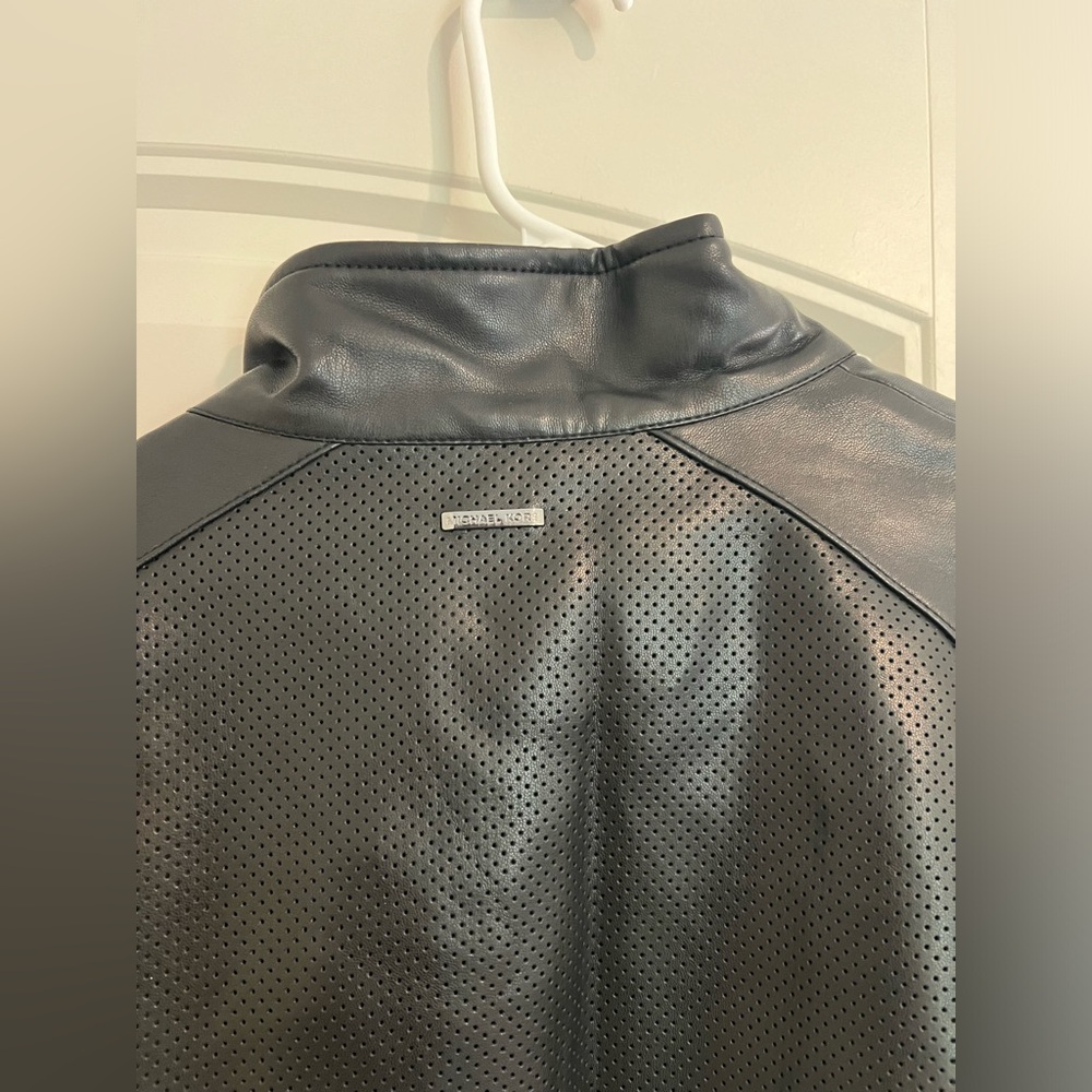 Michael Kors Leather Jacked - Picture 6 of 6